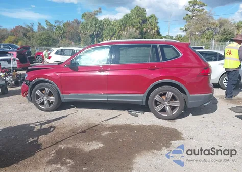 2020 Volkswagen Tiguan 2.0T Se/2.0T Se R-Line Black/2.0T Sel из США, поврежденный, VIN 3VV2B7AX1LM111649